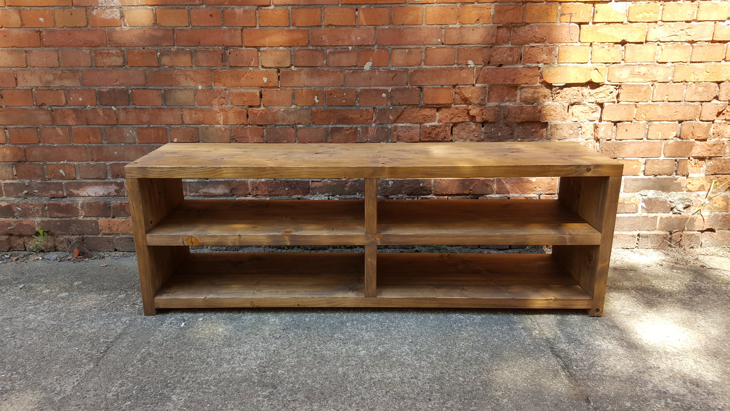 Rustikales Massivholz Sideboard - versch. Farben