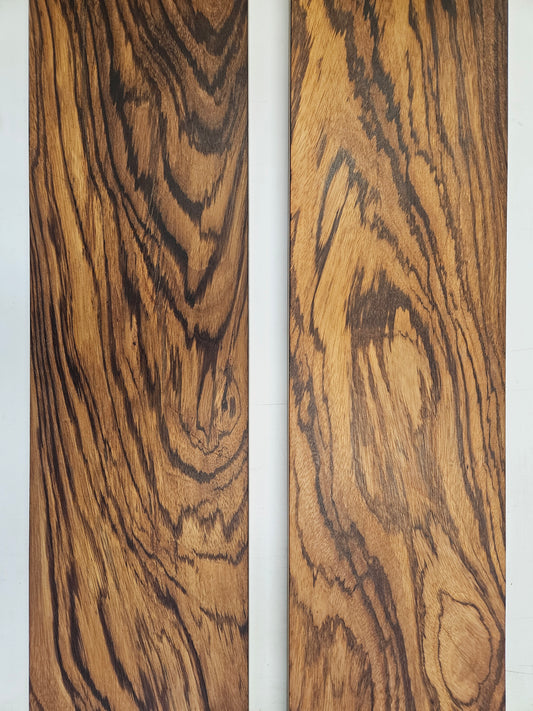 Zebrano Massivholz Wandregal