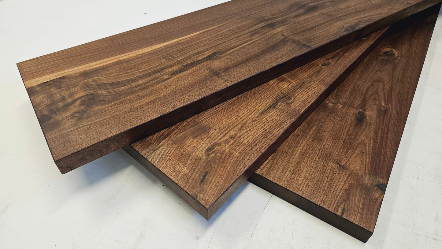 Nussbaum Massivholz Wandregal 4,5 cm Stark