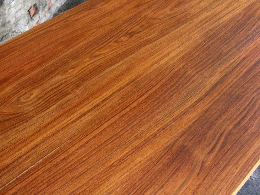 Jatoba Massivholz Wandregal