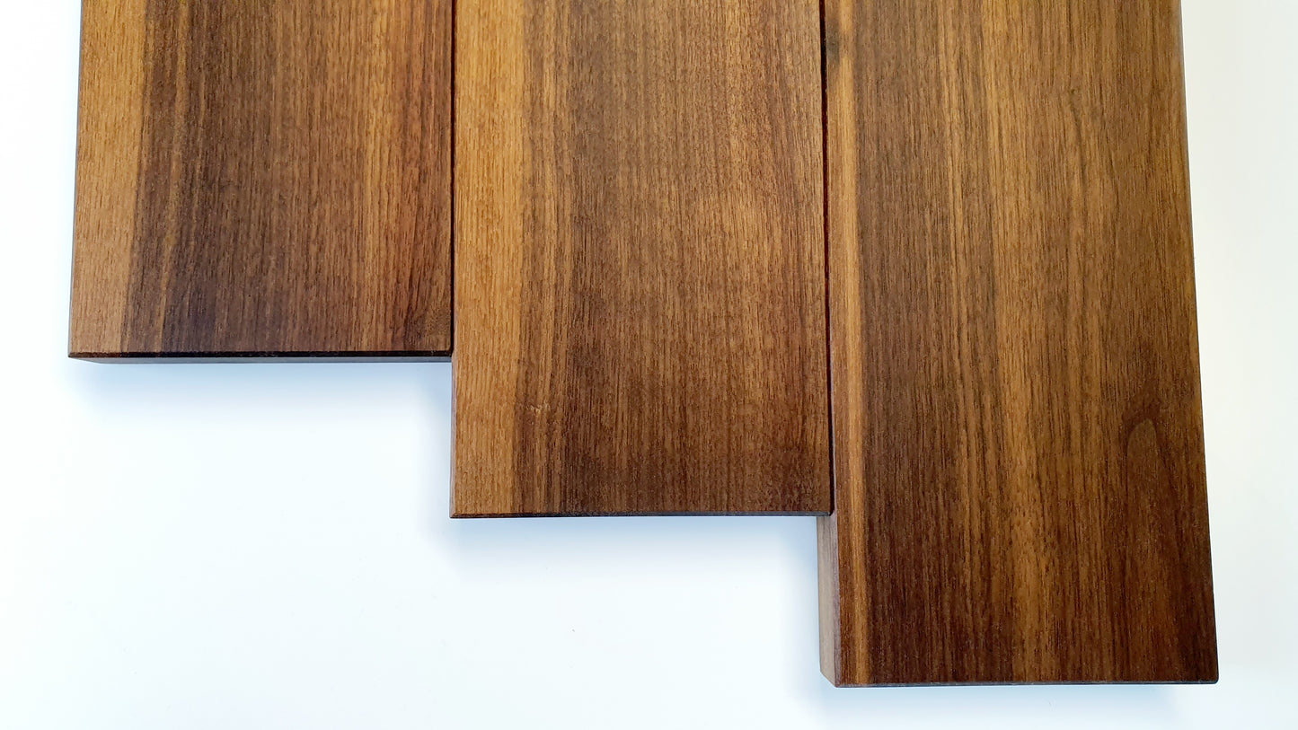 Nussbaum Massivholz Wandregal 4,5 cm Stark